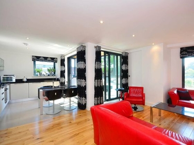 2 bedroom flat to rent London, SE1 4XE