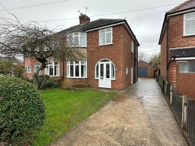 3 Bedroom Semi-detached House For Rent In York, North Yorkshire
