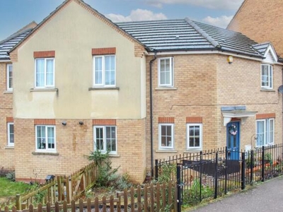 3 Bedroom Semi-detached House For Sale In Leighton Buzzard