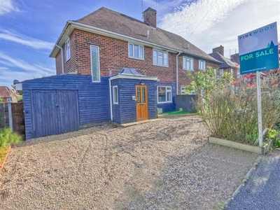 3 Bedroom Semi-detached House For Sale In New Tupton, Chesterfield