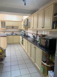 3 bedroom terraced house to rent Cardiff, CF11 7AG