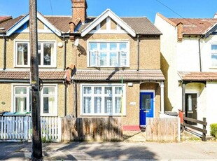 4 Bedroom Semi-detached House For Sale In New Malden