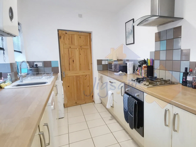 5 bedroom property to rent Lincoln, LN1 1RU