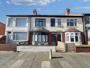 5 Bedroom Terraced House For Sale In Whitley Bay, Tyne And Wear