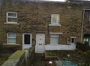 Cottage to rent in Pearson Lane, Bradford BD9