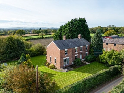 Country house for sale in Well Lane, Antrobus, Northwich CW9