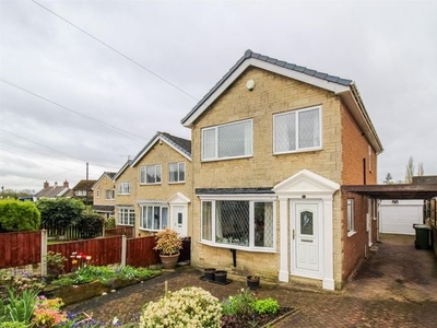 Detached house for sale in Stoneleigh Grove, Ossett WF5