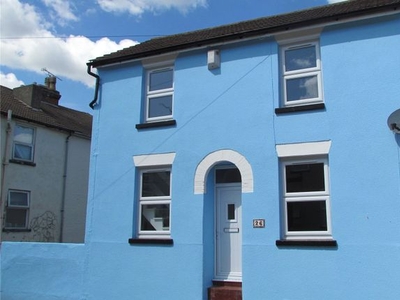 Detached house to rent in Albert Street, Harwich, Essex CO12