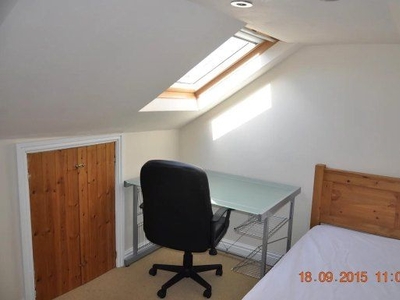Detached house to rent in Kilvey Terrace, Swansea, Swansea SA1