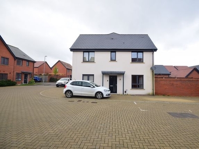 Detached house to rent in The Lancers, Folkestone CT20