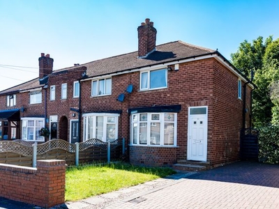 End terrace house to rent in Clarendon Road, Sutton Coldfield B75