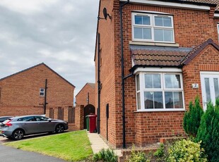 End terrace house to rent in Heron Gate, Scunthorpe DN16