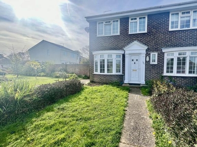 End terrace house to rent in Westminster Drive, Bognor Regis PO21