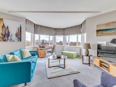 Flat for sale in Prince's Gate, London SW7