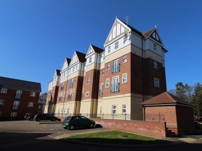 Flat to rent in Apprentice Drive, Colchester CO4