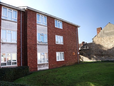 Flat to rent in Chelmsford Street, Lincoln LN5