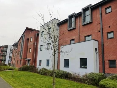 Flat to rent in Pear Tree Close, Lichfield WS14