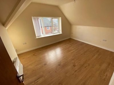 Flat to rent in Station Road, Ilkeston DE7