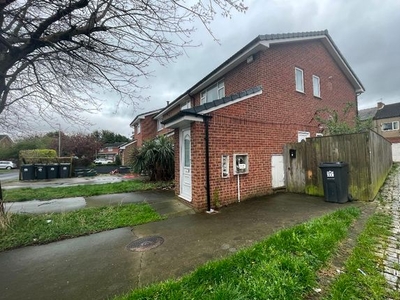 Flat to rent in Thomas Court, Darlington DL1