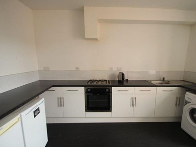 Maisonette to rent in Braunstone Gate, Leicester LE3