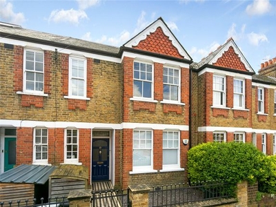 Maisonette to rent in Chilton Road, Kew, Richmond TW9