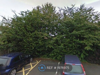 Maisonette to rent in Orchard Lane, Codsall, Wolverhampton Wolverhampton WV8