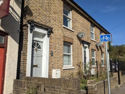 New Street, Chelmsford, Essex - 2 bedroom house