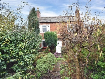 Property for sale in Barnby Gate, Newark NG24