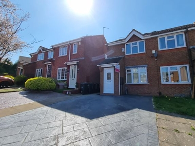 Property to rent in Denbigh Close, Dudley DY1