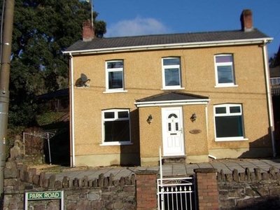Property to rent in Shelley House, Park Road, Risca NP11