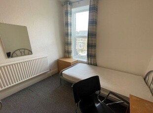 Room to rent in 284, Granville Road, Sheffield S2