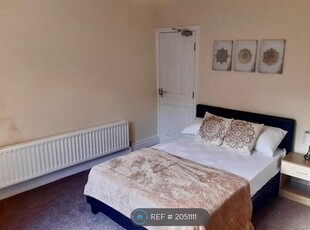 Room to rent in Clifton Mount, Rotherham S65