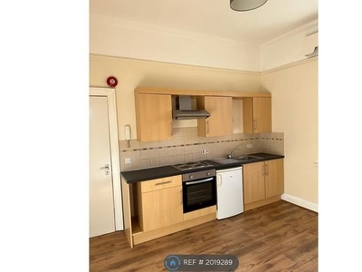 Room to rent in Station Road, Gillingham SP8