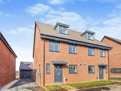 Semi-detached house to rent in Robert Adam Road, Derby DE22