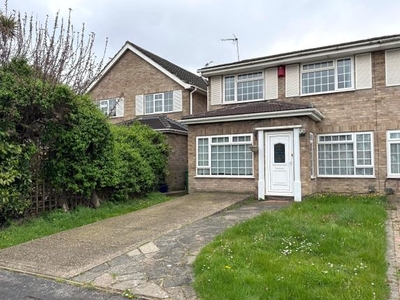 Semi-detached house to rent in Saltram Road, Farnborough GU14