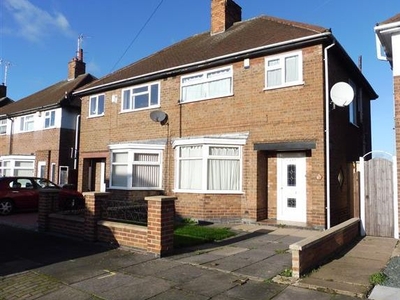 Semi-detached house to rent in Swithland Avenue, Leicester LE4