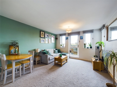 St James's Drive, London, SW12 1 bedroom flat/apartment in London