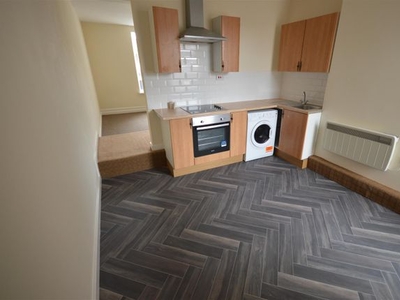 Studio to rent in Cranmer Street, Leicester LE3