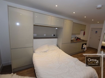Studio to rent in |Ref: R205920|, Canute Road, Southampton SO14