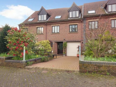 Terraced house for sale in Friary Walk, Eastgate, Beverley HU17