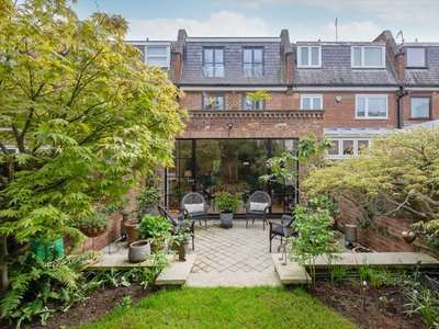Terraced house for sale in South Hampstead, London NW6
