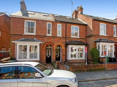 Terraced house to rent in Fairfield Road, Winchester SO22