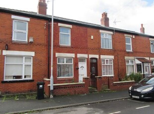 Terraced house to rent in Longford Road, Stockport, Greater Manchester. SK5