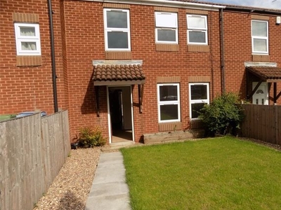Terraced house to rent in Swaledale, Worksop S81