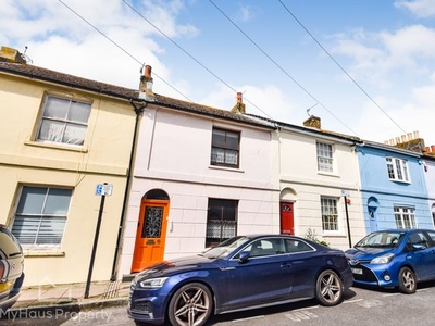 Terraced house to rent in Tidy Street, Brighton, East Sussex BN1