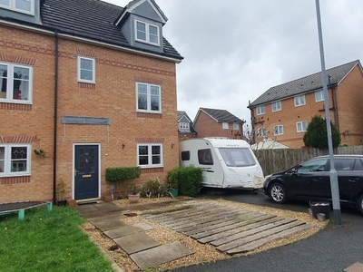 Town house for sale in Lawnhurst Avenue, Wythenshawe, Manchester M23