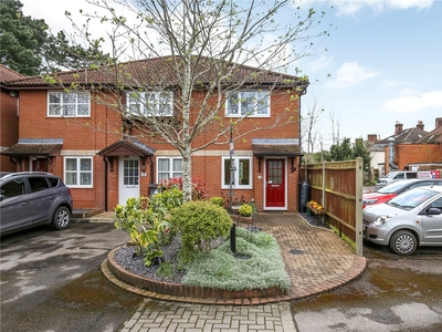 Winchester Road, Romsey, Hampshire, SO51 2 bedroom house in Romsey