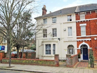 1 Bedroom Apartment For Sale In Bedford, Bedfordshire