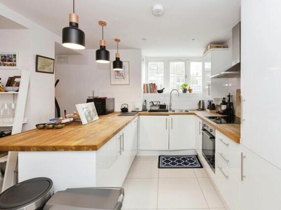 1 Bedroom Apartment For Sale In London