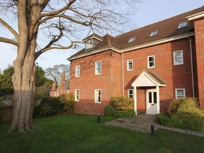 1 Bedroom Apartment For Sale In Royston, Hertfordshire